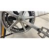 Image 6 : Venture Rapido Road Bike, Rear Rack, Water Bottle Cage