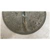 Image 4 : Brass Garden Sundial and Brass 40-Year Calendar