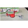 Image 5 : 4 NEW APPLE PEELER, CORER + SLICER
