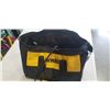 Image 2 : DEWALT 20V BATTERY WITH CHARGER AND BAG