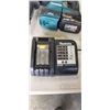 Image 4 : MAKITA 18V CONCRETE DRILL W/ BATTERY AND CHARGER