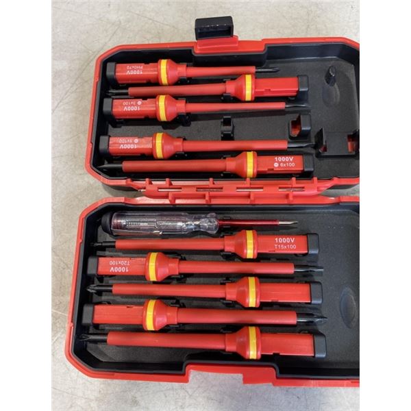 NEW MILWAUKEE 1000V SCREWDRIVE KIT