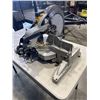 Image 4 : DEWALT 12 INCH COMPOUND MITRE SAW, MODEL D705-04