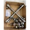 Image 3 : WHEEL LOCKS, HITCHES, AND TIRE WRENCHES