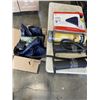 Image 1 : 6 AIR MATTRESSES, 2 AIR PUMPS AND NEW BROADSTONE WATERPROOF SLEEPING MAT
