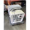 Image 1 : FOREST AIR TWO-PIECE COMMERCIAL AIR CONDITIONER WORKING