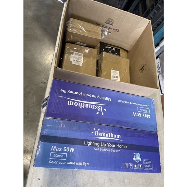 BOX OF KRAFT MAILER ENVELOPES AND WALL SCONCE LIGHT - ONLY ONE IN BOX