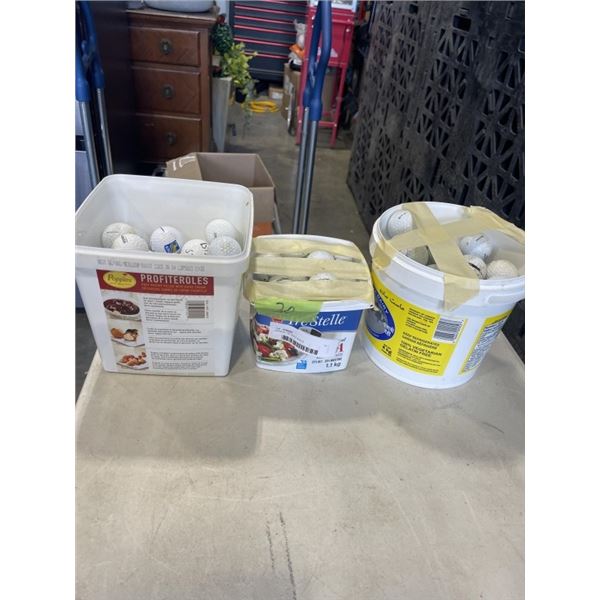 APPROX 130 GOLF BALLS