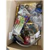 Image 5 : TRAY OF ASSORTED TOOLS INCLUDING SCRAPPERS, BRUSHES, SHELF BRACKETS, VICE, GRINDING BITS ETC