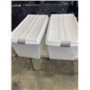 Image 4 : 2 LARGE PLASTIC STORAGE TOTES WITH LIDS