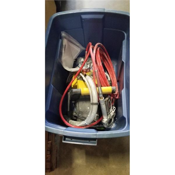 WAGNER PROCOAT PAINTSPRAYER IN RUBBERMAID TOTE. WORKING