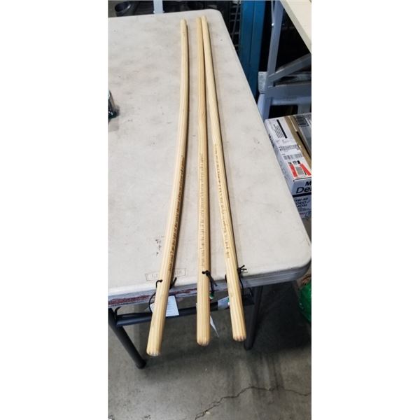3 WALKING STICKS WITH JESUS QUOTE