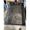 Image 2 : 8 COLLAPSIBLE CRATES 16" x 32" x 6"