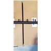 Image 3 : 5 FOLDABLE WALL MOUNTS WITH HOOKS