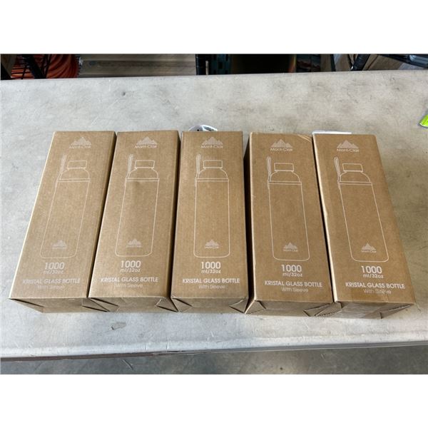 5 NEW MONT-CLAIR WATER BOTTLES. 4 BLACK, 1 GRAY