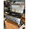 Image 2 : NXR STAINLESS PORTABLE BBQ. PROPANE