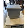 Image 2 : UNDER CABINET GARBAGE CAN