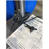 Image 5 : CRAFTSMAN 10 INCH DRILL PRESS MODEL 137.280070. WORKING