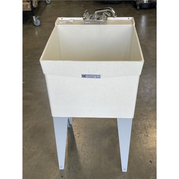 STANDALONE WORK SINK.