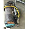 Image 3 : BODYGLOVE PERFORMER PADDLE BOARD WITH ACCESSORIES IN BAG