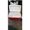 Image 3 : 2 COLEMAN 48 QUART CHEST COOLERS