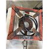Image 2 : PORTABLE PROPANE CAMPING STOVE. MODEL MAMMUTH. COMES WITH COOKING POT