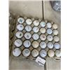 Image 3 : 60 GOLF BALLS WITH A VARIETY OF LOGO'S
