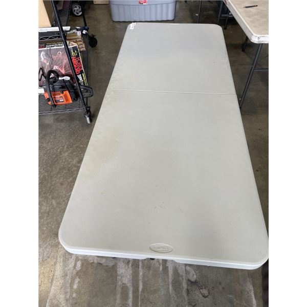 6FT FOLDING MARKET TABLE