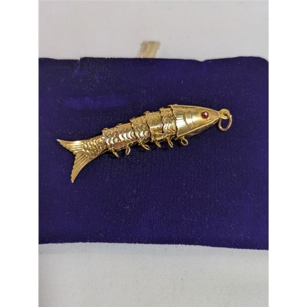 VINTAGE WIGGLE FISH PENDANT