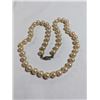Image 1 : VINTAGE KNOTTED PEARLS NECKLACE