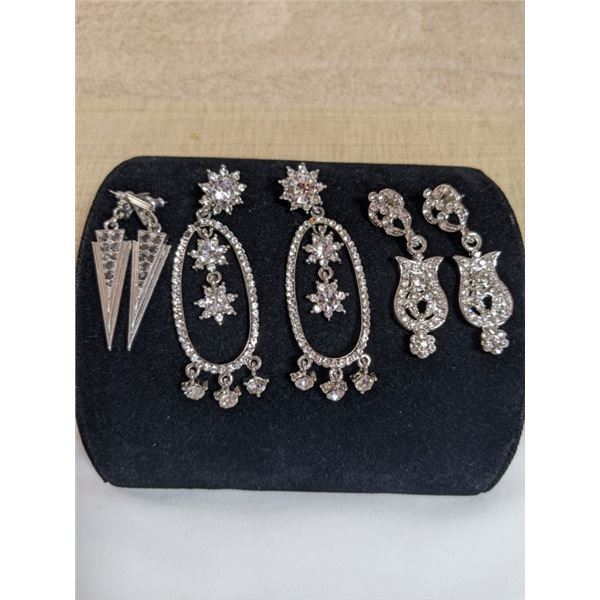 3 PAIRS OF VINTAGE RHINESTONES EARRINGS