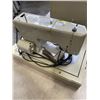 Image 5 : VINTAGE KENMORE SEWING MACHINE W/ SEWING KIT