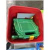 Image 2 : BUCKET OF LEGO, WHOE LIVES IN THE HOUSE BOOKS, BABY PUZZLE TOY AND 1000PC PUZZLE