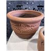 Image 2 : 3 CERAMIC PLANTER POTS