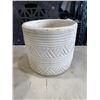 Image 4 : 3 CERAMIC PLANTER POTS