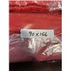 Image 2 : TOTE WITH 7 NEW RED TABLECLOTHS, 90X156