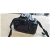 Image 4 : CANON TSI CAMERA IN  BAG