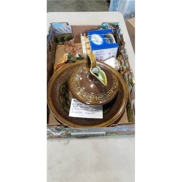BOX OF COLLECTIBLES, JUG AND BOWL, GLASS FLOWERS, AND PORCELAIN ROSES