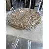 Image 5 : 20 NEW ROUND WOVEN TABLE MATS AND METAL CAKE DECORATING TOOLS