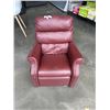 Image 1 : KIDS RED RECLINING CHAIR