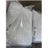 Image 2 : 3 CASPER QUEENSIZE PILLOWS