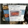 Image 4 : BLACK AND DECKER 6 SLICE AIR FRYER TOASTER OVEN - TESTED WORKING, RETAIL $119