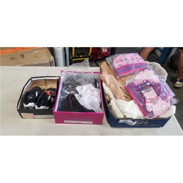 LOT OF NEW GIRLS CLOTHING AND BOOTS