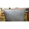 Image 4 : GREY LEATHER QUEENSIZE PLATFORM BEDFRAME