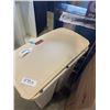 Image 2 : NEW RUBBERMAID SLIM JIM 68L STEP ON GARBAGE CONTAINER. BEIGE, BROKEN LID