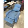 Image 4 : BLUE FABRIC RECLINER, GOOD CONDITION
