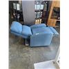 Image 2 : BLUE FABRIC RECLINER, GOOD CONDITION