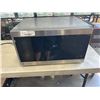 Image 1 : LG 1.5 CU FT STAINLESS MICROWAVE - TESTED WORKING, RETAIL $199