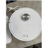 Image 2 : DREAME AUTO EMPTYING MOPPING ROBOT WORKING