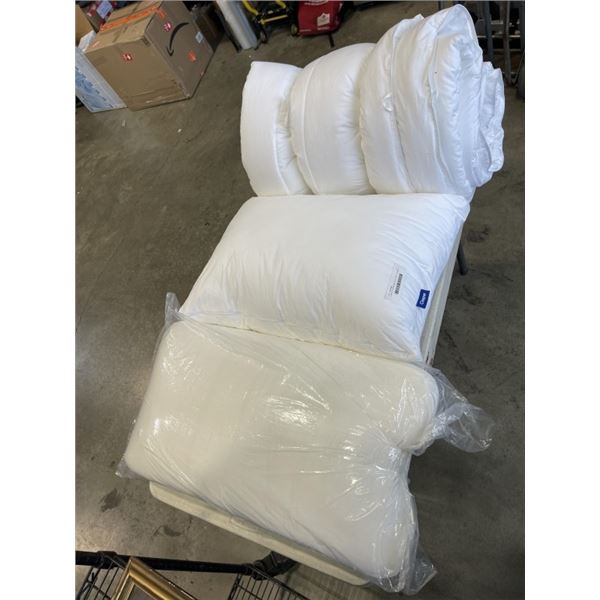 CASPER QUEENSIZE DUVET AND 2 CASPER PILLOWS